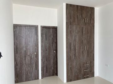 casa de venta en urbanización en Portoviejo