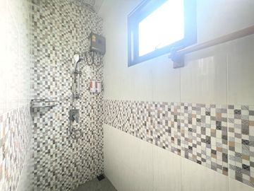 2 bedroom house with private pool & waterfall curtain for Sale in Aonang, Krabi