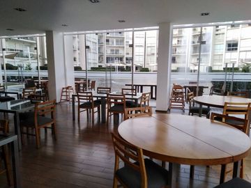 TERRAZA Y VISTA AL LAGO EN MISIONES, SANTA FE