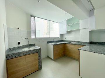 Venta de Dpto. Dúplex de Estreno en Magdalena
