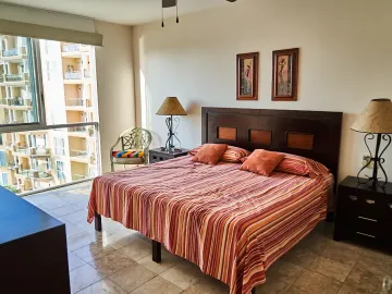 VENDEDOR MOTIVADO Condominio en venta Portofino, vista a la marina. Turn-key deal