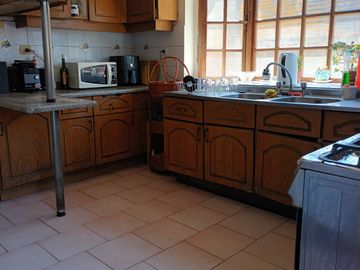Casa dos pisos, 5 dormitorios, 4 baños 638/167