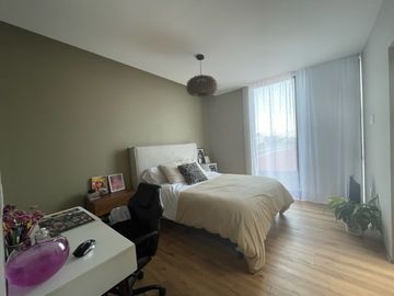 Moderna casa en Hacienda San Antonio, Metepec.