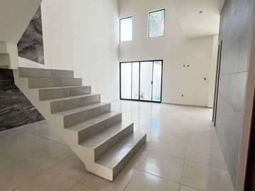 Venta de Casa Moderna  en Palmira, Cuernavaca