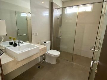 Dijual Rumah Siap Huni di Serenia Hills, Lebak Bulus