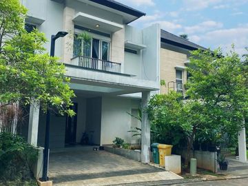 Dijual Rumah Siap Huni di Serenia Hills, Lebak Bulus