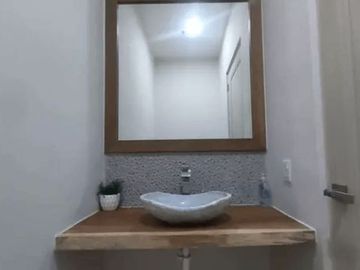 Casa con roof top, alberca y patio, venta en El Tezal, Cabo san Lucas.