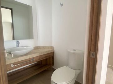 Casa en Venta en Residencial Lucendi , atrás de Plaza San Diego Puebla