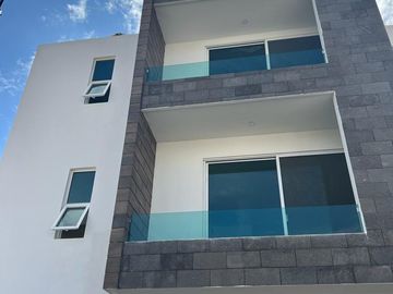 VENTA CASA PARQUE HABANA, LOMAS DE ANGELÓPOLIS, PUEBLA