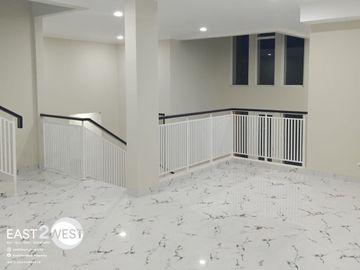 Dijual Rumah Cantik The Green Vineyard BSD City Tangerang Selatan Bagus Mewah Lokasi Strategis