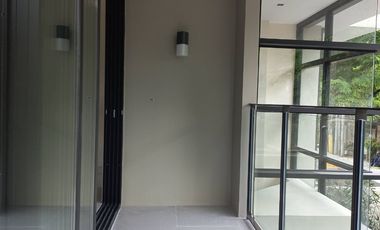 Spacious and Luxurious 4-Storey Townhouse in Orchid Estates, Cubao For SALE | 4 Beds, 4 Car Garage, Fully Airconditioned!