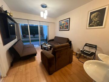 DEPARTAMENTO EN PRIMER PISO CON TERRAZA, A UN PASO DE TOTTUS