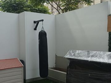 DEPARTAMENTO EN PRIMER PISO CON TERRAZA, A UN PASO DE TOTTUS