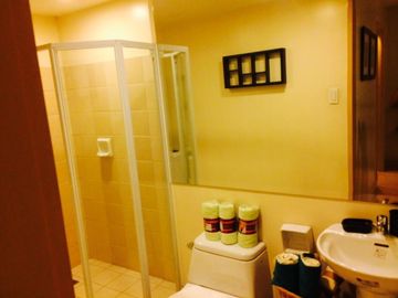 For sale brand new Rent to own condo in Makati city area 2BR 2bedroom Ready for occupancy pasong tamo paseo de roxas Ready for Occupancy RFO Rent to o
