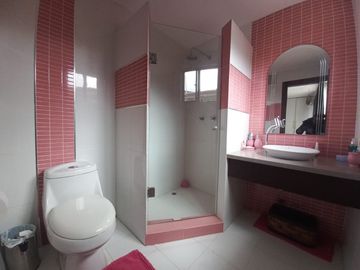 VILLA DE UNA PLANTA CON AREA VERDE EN VENTA SECTOR CRUCE DE EL CEBOLLAR