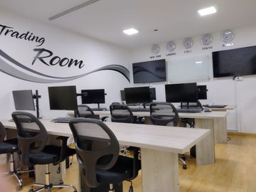 COWORKING EN CALI OFICINA EN ALQUILER NORTE DE CALI