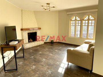 ID: 1060057  HERMOSO DEPARTAMENTO 100m2+AIRES 96m2 +COCHERA‼️ Con vista a la calle- San Borja