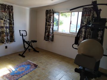 Casa sola de 4 recamaras con alberca  en Burgos Cuernavaca, Temixco, Mor.