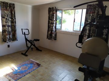 Casa sola de 4 recamaras con alberca  en Burgos Cuernavaca, Temixco, Mor.