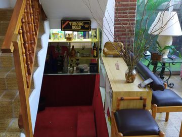 Casa sola de 4 recamaras con alberca  en Burgos Cuernavaca, Temixco, Mor.