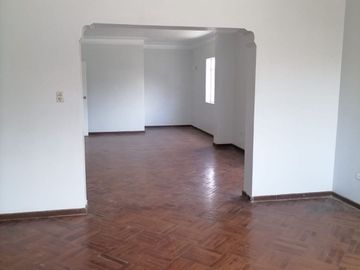Se Vende Departamento Segundo Piso