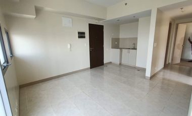 Ready for Occupancy 3 BR condo in New Manila E. Rodriguez Q.C.