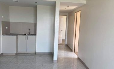 Ready for Occupancy 3 BR condo in New Manila E. Rodriguez Q.C.