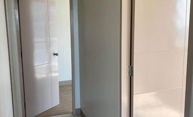 Ready for Occupancy 3 BR condo in New Manila E. Rodriguez Q.C.