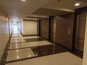 Ready for Occupancy 3 BR condo in New Manila E. Rodriguez Q.C.