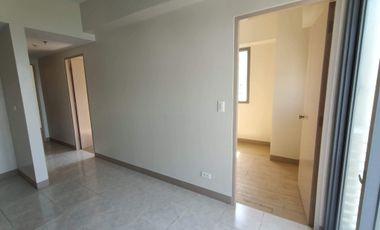 Ready for Occupancy 3 BR condo in New Manila E. Rodriguez Q.C.