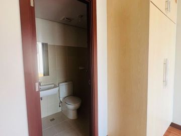 For Rent to Own Condo Apartment Condominium Three bedroom