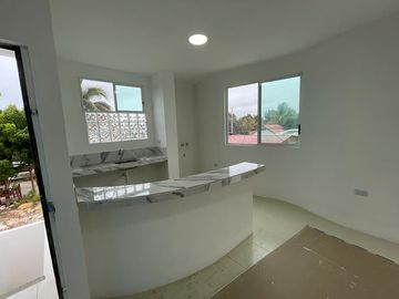 En venta casa rentera de estreno en Urb.Pajaro Azul via Data Posorja