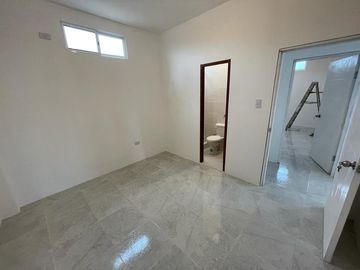 En venta casa rentera de estreno en Urb.Pajaro Azul via Data Posorja