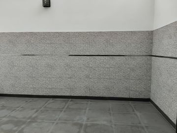 Duplex Primer Piso en Venta con Cochera Frente a Parque