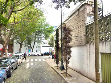 VENTA DE CASA EN BAHIA DE PERULA # 4, COL. VERONICA ANZUREZ, MIGUEL HIDALGO