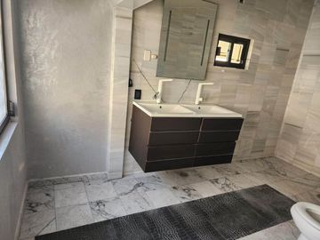 VENTA DE CASA EN BAHIA DE PERULA # 4, COL. VERONICA ANZUREZ, MIGUEL HIDALGO