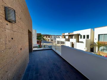 CASA EN VENTA LA CORUÑA RESIDENCIAL MODELO TREVIANA