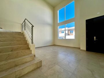 CASA EN VENTA LA CORUÑA RESIDENCIAL MODELO TREVIANA