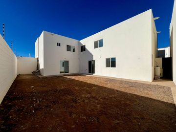 CASA EN VENTA LA CORUÑA RESIDENCIAL MODELO TREVIANA