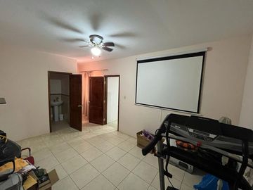 casa de venta en manta en urbanizada zona sur