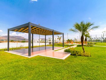 CASA EN VENTA A 10 MIN DEL TEC MONTERREY CAMPUS CUERNAVACA CON ALBERCA Y PALAPA