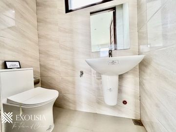 🏡 Your Dream Home Awaits at Periveo Lipa! Introducing the Stunning Erin Model