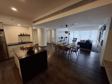 FOR SALE LUXURY APARTMENT Verde 2nd Floor, 3 Bedroom 310 sqm