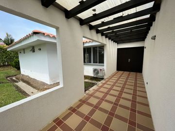 VENTA DE CASA CAMPESTRE CERRITOS RISARALDA