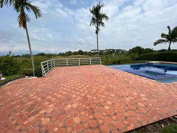 VENTA DE CASA CAMPESTRE CERRITOS RISARALDA