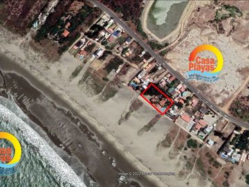 Casa frente al mar de Venta en Playas Villamil, 2.800 mts.