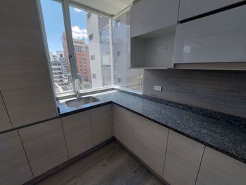 Venta de Departamento en sector La Carolina.