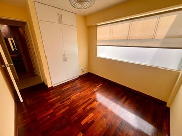 Venta de Departamento Flat de 2 Dormitorios Durero – San Borja