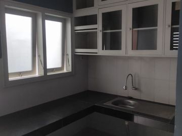 House for sale in residential complex at jl palagan km 10 sariharjo ngaglik sleman yogyakarta