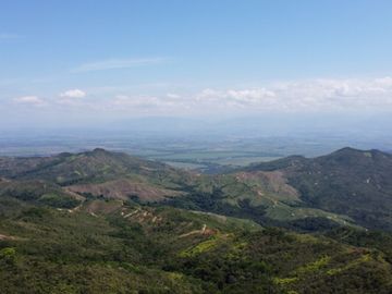 Venta de Lote via Fenicia ideal para proyecto turistico